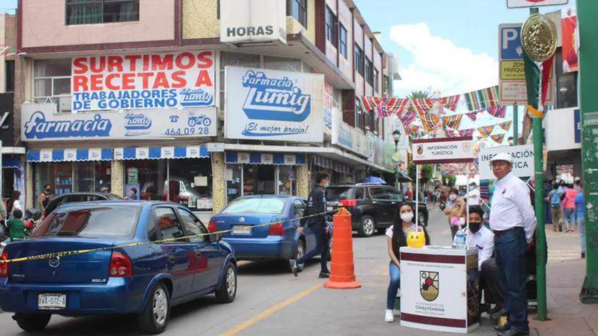 Tianguis, turistas, calle, autobús